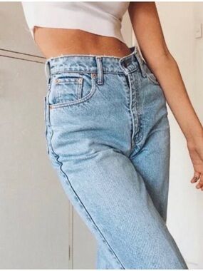 Levi’s 505 Vintage 90s Women’s Sz 28 Light Wash Jeans Straight Leg USA Made